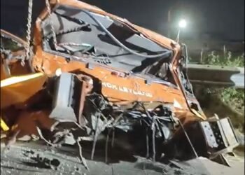 अंबाला में दर्दनाक सड़क हादसा: तेज रफ्तार ट्रक ने खड़े ट्रक को मारी टक्कर, ड्राइवर की मौके पर मौत  हाईवे पर देर रात लगा जाम
