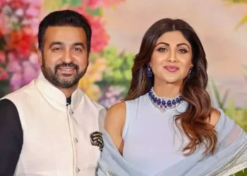 एक्ट्रेस शिल्पा शेट्टी की बढ़ी मुश्किलें 60 करोड़ फ्रॉड का मामले  EOW ने 5 घंटे तक की पूछताछ धोखाधड़ी केस में फंसी शिल्पा शेट्टी