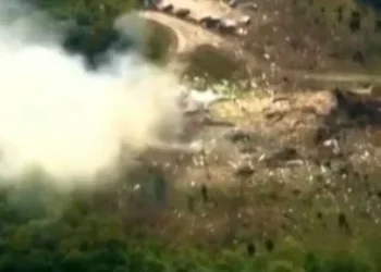 TENNESSEE BLAST: Accurate Energetic Systems प्लांट में जोरदार धमाका, 19 लोग लापता, फैक्ट्री मलबे में तब्दील  इलाके में आग और धुएं का गुबार, बचाव दलों को मुश्किलें