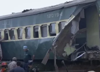 PAKISTAN TRAIN BLAST: जाफर एक्सप्रेस फिर निशाने पर , सुल्तान कोट के पास धमाका, ट्रेन की बोगियां उतरीं पटरी से ,पाकिस्तान में रेल सुरक्षा खतरे में