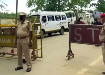 ASSAM के कोकराझार जिले में पुलिस-उग्रवादी मुठभेड़ में NSLA कमांडेंट अपिल मुर्मू ढेर, रेलवे ब्लास्ट में था मुख्य आरोपी