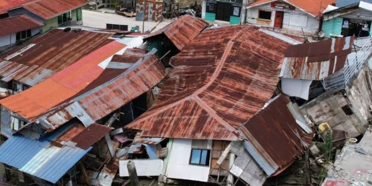 EARTHQUAKE :फिलीपींस में मिंडानाओ द्वीप के तट पर फिर आया 7.6 तीव्रता का भूकंप , सुनामी का अलर्ट जारी  , सरकार व प्रशासन राहत और बचाव कार्य में जुटी