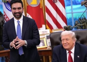 WHITE HOUSE में अमेरिकी राष्ट्रपति और न्यूयॉर्क के नए मेयर ममदानी की मुलाक़ात, तीखी बयानबाज़ी के बाद तारीफ़ों औऱ हैरान कर देने वाली दिखी  दोस्ती