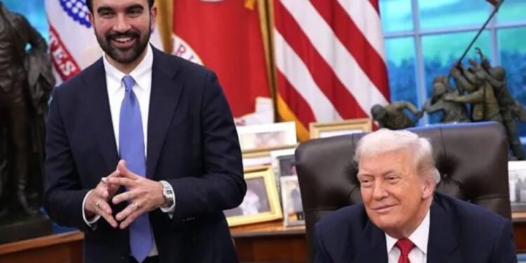 WHITE HOUSE में अमेरिकी राष्ट्रपति और न्यूयॉर्क के नए मेयर ममदानी की मुलाक़ात, तीखी बयानबाज़ी के बाद तारीफ़ों औऱ हैरान कर देने वाली दिखी दोस्ती
