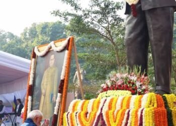 बाबासाहेब डाँ. बी.आर. अंबेडकर के महापरिनिर्वाण दिवस पर राष्ट्रपति, PM और अन्य नेताओं ने प्रेरणा स्थ्ल पर करी श्रद्धांजलि अर्पित,देशभर में बाबासाहेब को किया गया नमन