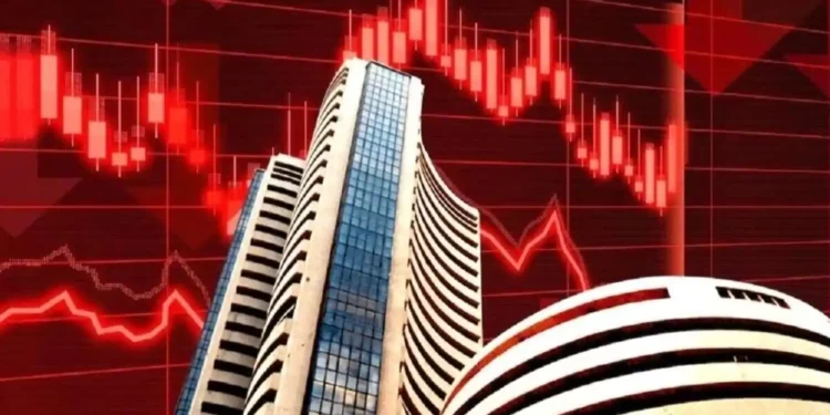 पश्चिम एशिया तनाव से बाजार में भूचाल, सेंसेक्स 1072 अंक टूटा