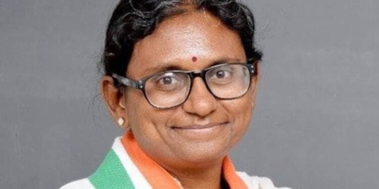 मीनाक्षी विवाद कांग्रेस के 3 कानूनी विकल्प