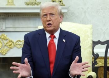 Trump के 200% टैरिफ से भारतीय फार्मा पर संकट