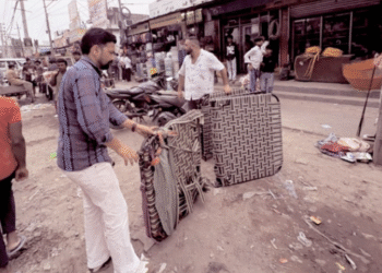 Zirakpur में अवैध रेहड़ियों पर कार्रवाई
