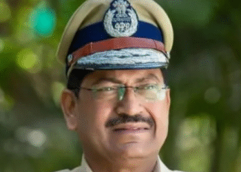 अयोध्या में राम मंदिर ट्रस्ट की बड़ी बैठक, पहले सीईओ के नाम पर मंथन; राजेश पांडेय की दावेदारी मजबूत