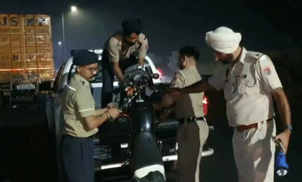 जालंधर में भीषण हादसा, एक बाइक पर सवार 3 युवकों की मौत