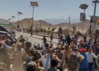 विपक्ष के नेता राहुल गांधी का केंद्र सरकार पर तीखा हमला