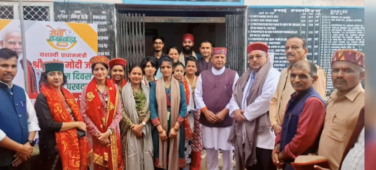 भाजपा का सेवा पखवाड़ा जारी ,नाहन में लगाया निःशुल्क स्वास्थ्य शिविर, लोगों को मिली मुफ्त दवाएं व मेडिकल किट