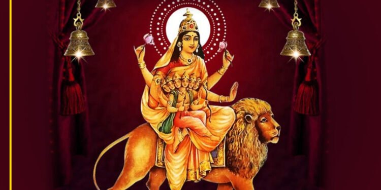 नवरात्रि पर्व का पांचवा दिन ,माँ स्कंदमाता की होती है पूजा   ,संतान का आर्शिवाद देती हैं माँ