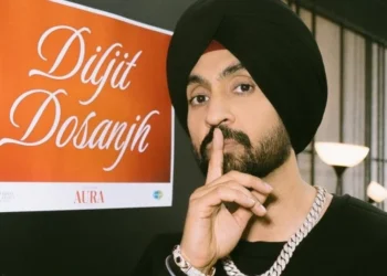 DILJIT DOSANJH: ‘सरदार जी 3’ पर मचे बवाल पर दिलजीत का रिएक्शन , कहा – ‘सिख कभी देश विरोधी नहीं हो सकते  ,कॉन्सर्ट में दिलजीत ने दी झंडे को सलामी