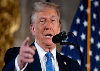 डोनाल्ड ट्रंप ने फिर दिया धोखा, 23 देशों समेत इस देश की लिस्ट में डाला