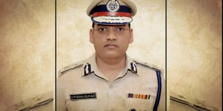 हरियाणा प्रशासन में तनाव: IPS सीनियर अधिकारी की मौत के बाद बढ़ी हलचल ,IT ने दर्ज की 15 वरिष्ठ अधिकारियों के खिलाफ FIR  रोहतक SP को हटाया