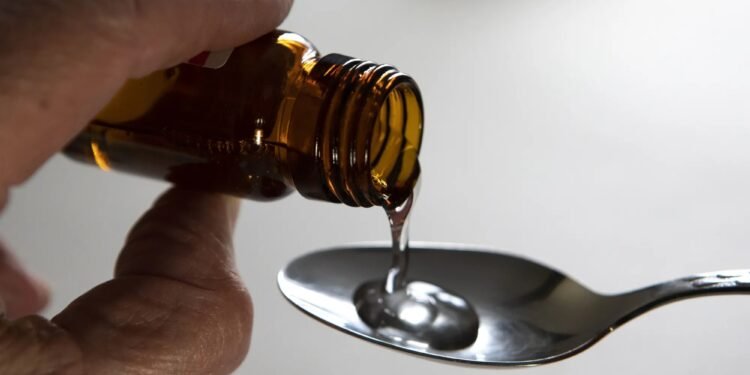 कफ सिरप से मासूमों की मौत: केंद्र सरकार ने जारी की बड़ी एडवाइजरी, 5 दिन में 9 बच्चों की मौत, कफ सिरप पर खड़े हुए सवाल