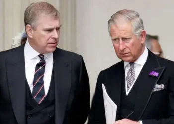ब्रिटेन के किंग चार्ल्स ने अपने छोटे भाई एंड्रयू से छीना ‘प्रिंस’ का खिताब, रॉयल लॉज छोड़ने का भी दिया नोटिस ,यौन शोषण से जुड़ा हुआ मामला
