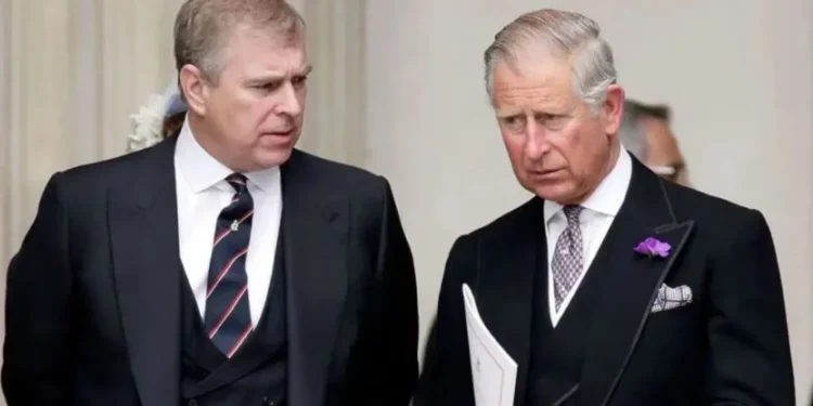ब्रिटेन के किंग चार्ल्स ने अपने छोटे भाई एंड्रयू से छीना ‘प्रिंस’ का खिताब, रॉयल लॉज छोड़ने का भी दिया नोटिस ,यौन शोषण से जुड़ा हुआ मामला