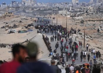 दो साल के संघर्ष के बाद शांति की किरण  हमास और इज़राइल के बीच युद्धविराम लागू,  250 फ़िलिस्तीनी कैदी रिहा  गाजा में लौट रही सामान्य जिंदगी