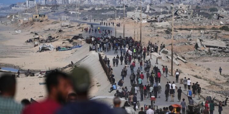 दो साल के संघर्ष के बाद शांति की किरण  हमास और इज़राइल के बीच युद्धविराम लागू,  250 फ़िलिस्तीनी कैदी रिहा  गाजा में लौट रही सामान्य जिंदगी