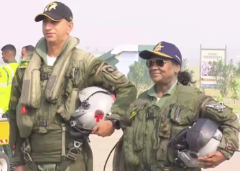 AMBALA:राष्ट्रपति द्रौपदी मुर्मू ने राफेल विमान में उड़ान भर रचा इतिहास,एयरफोर्स पर जवानों ने गार्ड ऑफ ऑनर से किया सम्मानित