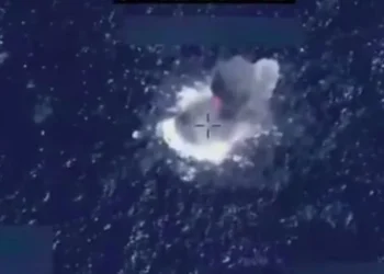 अमेरिकी सेना का पूर्वी प्रशांत महासागर पर हमला, ड्रग तस्करी के खिलाफ की बड़ी कार्रवाई, 14 लोगों की मौत