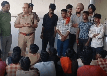 सरगोधा एक्सप्रेस में मानव तस्करी का भंडाफोड़ , RPF, GRP और CWC की संयुक्त कार्रवाई ,12 बच्चों को किया रेस्क्यू , संदिग्ध भी गिरफ्तार