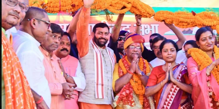 BIHAR ELECTIONS 2025: CM नायब सिंह सैनी ने बिहार चुनाव में शुरू किया प्रचार अभियान, गृह मंत्री अमित शाह से की बैठक, विपक्ष पर लगाया झूठ फैलाने का आरोप