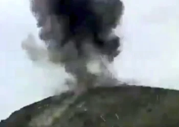 पाकिस्तान-अफगानिस्तान सीमा पर फिर बढ़ा तनाव,कुर्रम जिले में गोलीबारी और टैंक हमले,दोनों पक्षों में हुआ भारी नुकसान ,सीमा पर और बढ़ा  तनाव