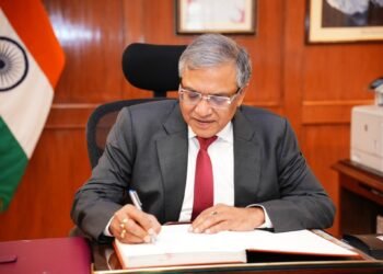 बिहार विधानसभा चुनाव 2025 : दो चरणों में बिहार मे चुनाव, 6 और 11 नवंबर को वोटिंग, पहले बार 14 लाख युवा करेंगे मतदान ,सभी बूथों पर 100% वेबकास्टिंग