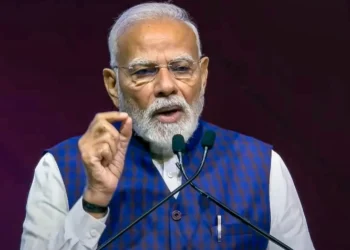 प्रधानमंत्री नरेंद्र मोदी: गुजरात से विश्व मंच तक 24 साल की राजनीतिक यात्रा,  साहसिक निर्णय और सामाजिक परिवर्तन विकास, साहस और वैश्विक प्रभाव