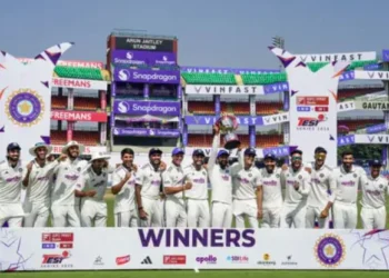 भारत ने वेस्टइंडीज को किया क्लीन स्वीप,2-0 से किया सीरीज पर कब्जा ,भारत ने 7 विकेट से जीता मुकाबला ,कुलदीप यादव की गेंदबाजी ने तोड़ा वेस्टइंडीज का होश