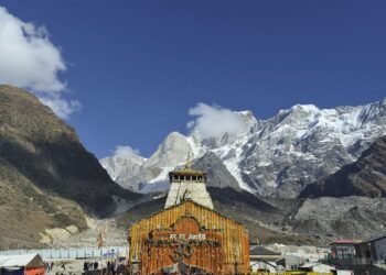 UTTARAKHAND: केदारनाथ धाम के कपाट आज शीतकालीन यात्रा के लिए हुए बंद,उखीमठ में होंगे अब दर्शन ,17 लाख से अधिक श्रद्धालुओं ने किए दर्शन