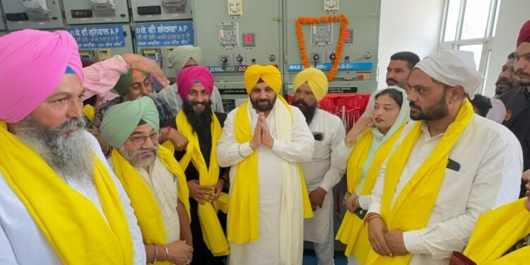 कैबिनेट मंत्री सरदार ईटीओ हरभजन सिंह ने किया फीडर का उद्घाटन ,शहरवासियों को नहीं झेलनी पड़ेगी बिजली की परेशानी