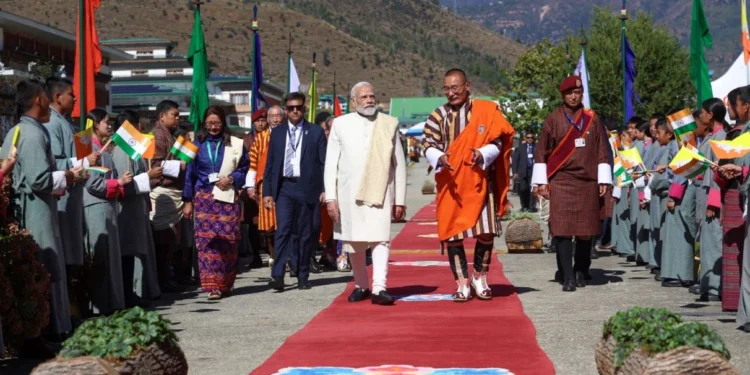 PRIMEMINISTER नरेन्द्र मोदी पहुंचे 2 दिवसीय भूटान की यात्रा पर,11 साल में चौथी यात्रा , 1,020 मेगावॉट हाइड्रो प्रोजेक्ट का करेंगे उद्घाटन