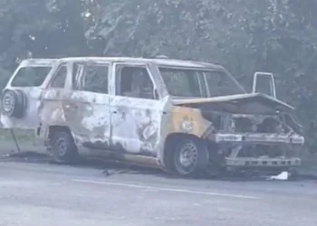 GUJRAT के मोडासा में दर्दनाक घटना नवजात शिशु,डाक्टर समेत 4 लोगों की एंबुलेंस में जलकर मौत