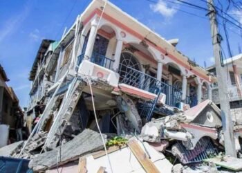 BANGLADESH में आय़ा 5.7 तीव्रता का भूकंप, 6 लोगों की मौत, 200 से अधिक लोग घायल,  ढाका में 10 मंजिला इमारत झुकी