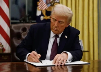 अमेरिकी राष्ट्रपति DONALD TRUMP ने बीफ, कॉफी और ट्रॉपिकल फलों से हटाया टैक्स,200 से ज्यादा उत्पादों से हटाया TAX