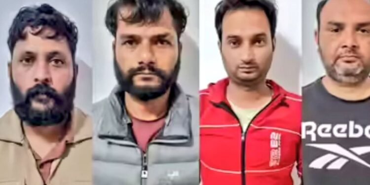 DELHI में ISI हथियार रैकेट का भंडाफोड़, 4 तस्कर किए पुलिस ने गिरफ्तार, तुर्की-चीन की 10 हाई-टेक पिस्टलें बरामद