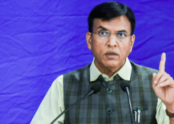 29 पुराने श्रम कानून खत्म — सरकार ने लागू किए चार नए लेबर कोड, जानें क्या बदला