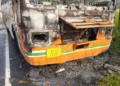 UTTAR PRADESH के अम्बेडकरनगर में रोडवेज बस में लगी आग, चालक-परिचालक की सूझबूझ से टला बड़ा हादसा, 9 यात्रियों की जान बची