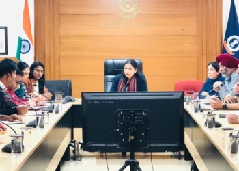 DEPUTY COMMISSIONER ਵੱਲੋਂ ਸ਼੍ਰੀ ਗੁਰੂ ਤੇਗ ਬਹਾਦਰ ਜੀ ਦੇ 350 ਸਾਲਾ ਸ਼ਹੀਦੀ ਸਮਾਗਮਾਂ ਨੂੰ ਸਮਰਪਿਤ ਨਗਰ ਕੀਰਤਨ ਦੇ ਸਵਾਗਤ ਸਬੰਧੀ ਅਧਿਕਾਰੀਆਂ ਨਾਲ ਕੀਤੀ ਮੀਟਿੰਗ