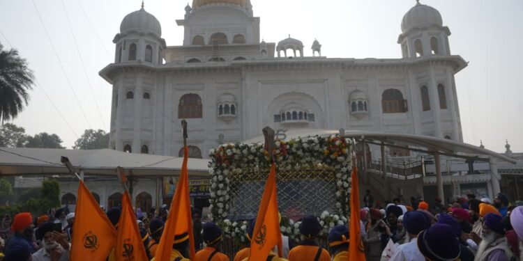 ਤਲਵੰਡੀ ਸਾਬੋ ਤੋਂ ਮੋਹਾਲੀ ਪੁੱਜੇ ਨਗਰ ਕੀਰਤਨ ਨੂੰ ਪੂਰਣ ਸ਼ਰਧਾ ਤੇ ਸਤਿਕਾਰ ਸਹਿਤ ਅਨੰਦਪੁਰ ਸਾਹਿਬ ਲਈ ਕੀਤਾ ਗਿਆ ਰਵਾਨਾ