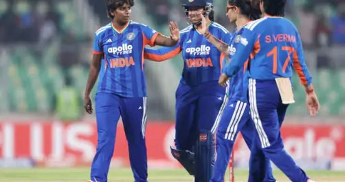 INDIAN WOMEN’S TEAM का तूफान, T-20 में बनाया सबसे बड़ा स्कोर, श्रीलंका 30 रन से ढेर, सीरीज में 4-0 की अजेय बनाई बढ़त