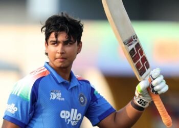 CRICKET को मिला नया सुपरस्टार, 14 साल के वैभव सूर्यवंशी ने बनाया वर्ल्ड रिकॉर्ड, 95 गेंदों में 171 रन, 14 छक्कों से रचा इतिहास