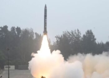 भारत की रक्षा ताकत में इजाफा,एक लॉन्चर, दो मिसाइलें दागी, प्रलय के सफल सैल्वो लॉन्च से DRDO की बड़ी उपलब्धि हासिल