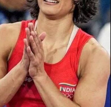 VINESH PHOGAT ने संन्यास लिया वापिस, 2028-ओलिंपिक खेलने की जताई इच्छा,सोशल मीडिया पर शेयर कर दी जानकारी