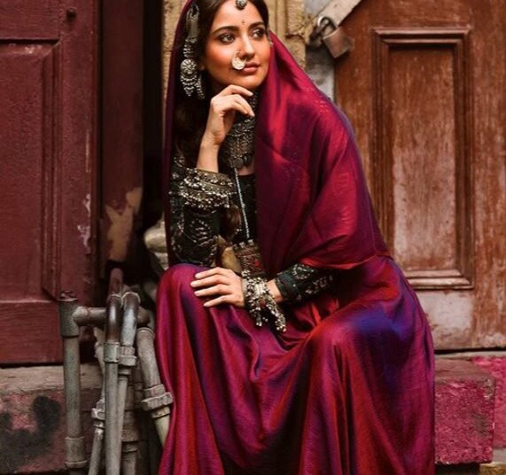 Online Betting App Case के मामले में नेहा शर्मा हुई आज दिल्ली के ED मुख्यालय में पेश, ऑनलाइन बेटिंग एप केस में की गई पूछताछ